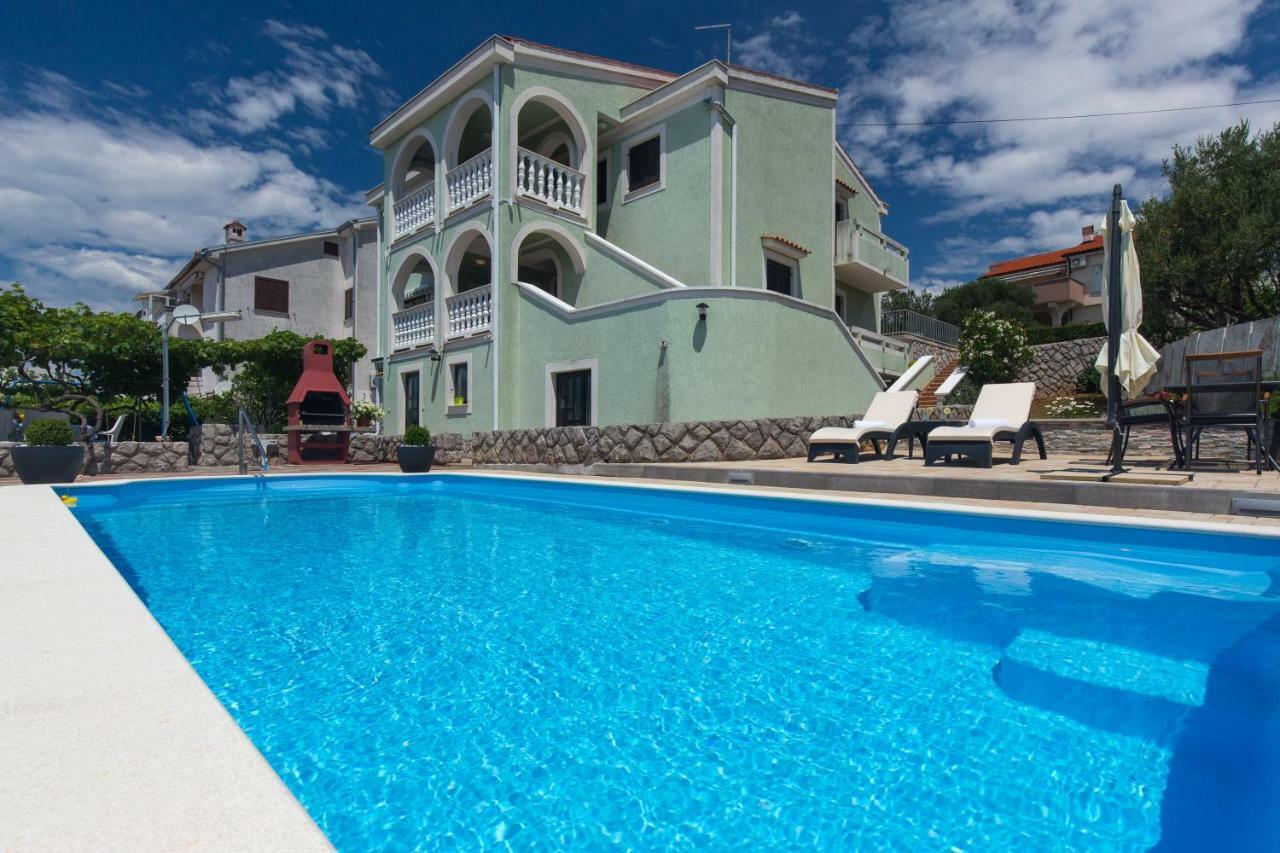 Villa Diana Punat Luaran gambar